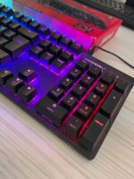 HYPERX ALLOY ORIGINS MECHANIQUE RED SWITCH RGB DEUTCH LAYOUT occasion – Image 5
